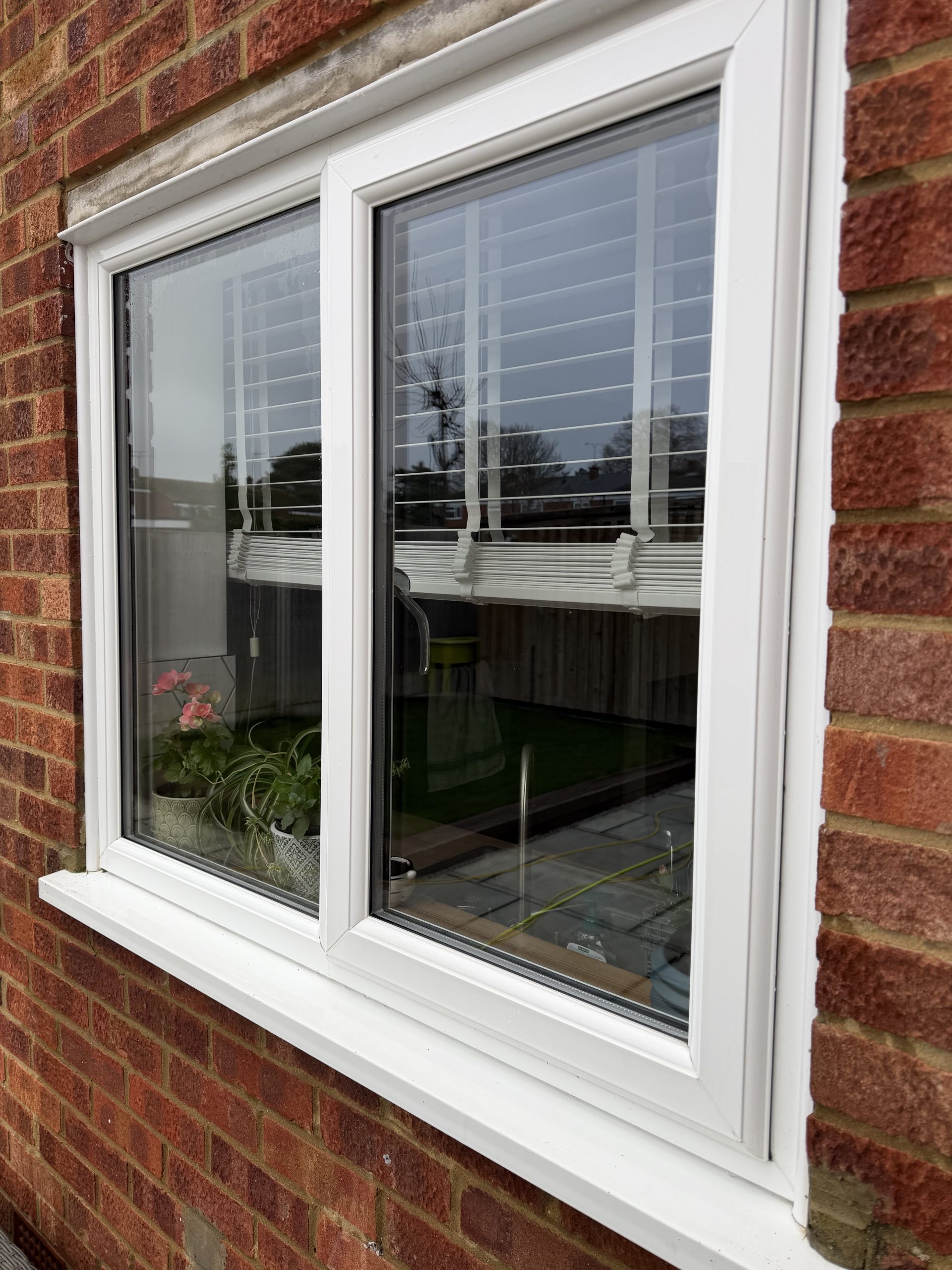 clean window after being cleaned in canewdon 